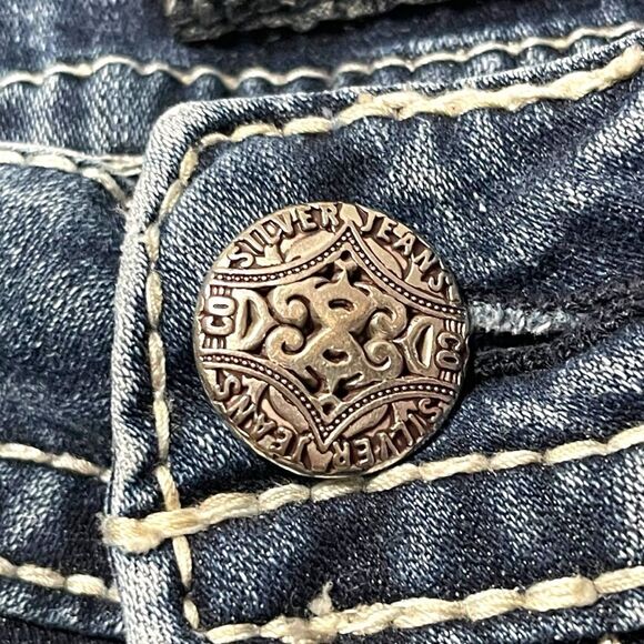 SILVER Suki Distressed Fluid Denim Mid Rise Bootcut Jeans 30 - Picture 4 of 12